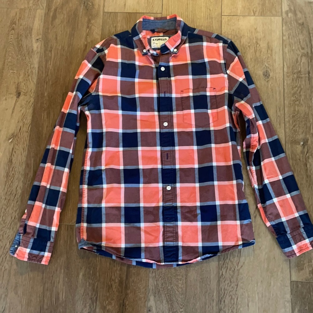 Men’s Express long sleeve button down, size small, slim fit